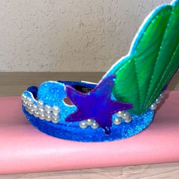 Mermaid Crown iridescent Shell Star And Pearl Design - Picture 4 of 9